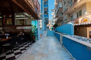 Barhan Hotel