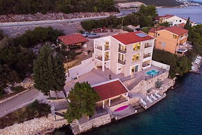 Villa Simpleza