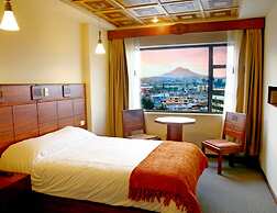 Hotel Zeus