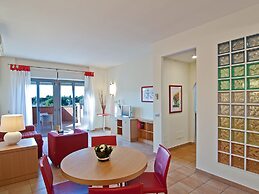 Long Stay Monthly Cheap Apartment With Backyard Garden