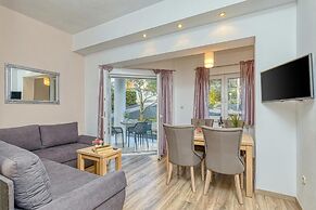 Island Resort Mihaela