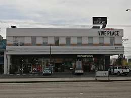 Vive Place