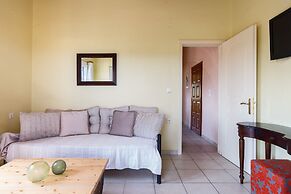Aloe Apartments with private Spa Tub by Konnect