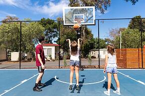 Geelong Holiday Park