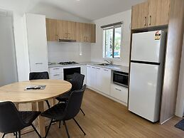 Geelong Holiday Park