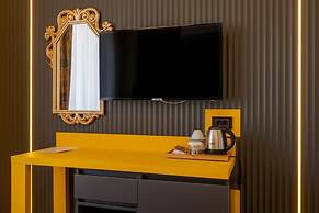Tema 242 Hotel