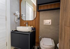 Tema 242 Hotel