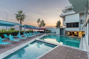 Tema 242 Hotel