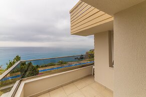 Tema 242 Hotel