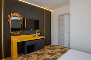 Tema 242 Hotel