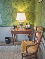 Le Fruit Défendu