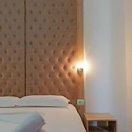 Esmerald Hotel