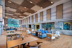 Holiday Inn Resort Mengding Mountain by IHG