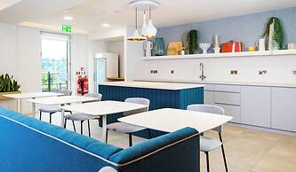 Staybridge Suites Cardiff by IHG