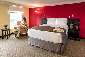 Urban Green Hotel & Suites