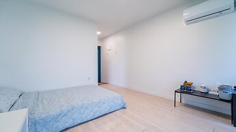 Jeju Dalbam Pension