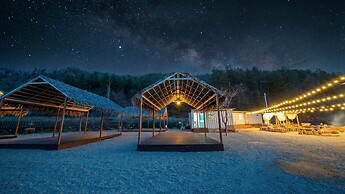 Gapyeong Yeoldudal Spapension&camping