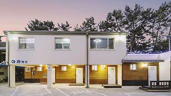 Samcheok ara Pension