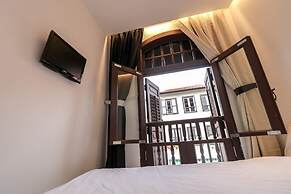Hotel Calmo Chinatown