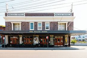 Palace Hotel Mortlake