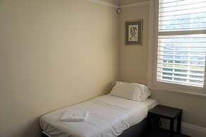 Palace Hotel Mortlake