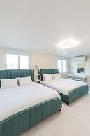 Jstay Penthouse