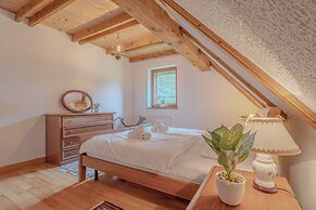 Chalet Primus Near Soca Gorge
