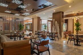 Sunday Emerald Hotel