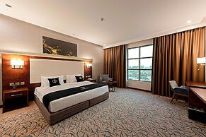 Sunday Emerald Hotel