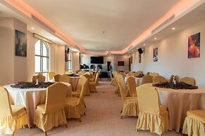 Sunday Emerald Hotel