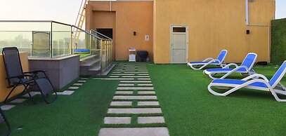 Sunday Emerald Hotel