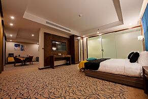 Sunday Emerald Hotel