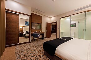 Sunday Emerald Hotel