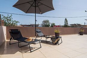 Semiso Beach Suites