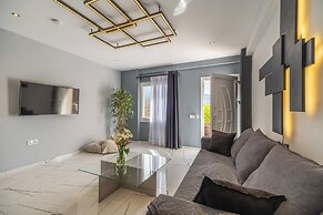 Semiso Beach Suites