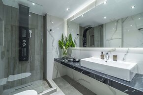 Semiso Beach Suites