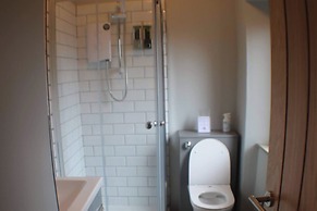 1 Bed Flat - Sleeps 2 - Wifi
