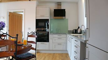 Courtbrook Farm Apartments