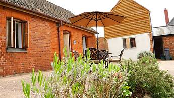 Courtbrook Farm Apartments