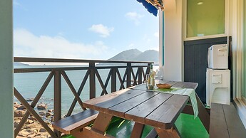 Namhae Opera House Pension