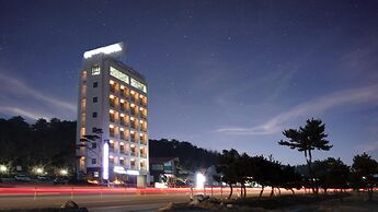 Yangyang Eight