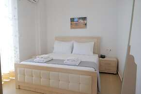 Golden Berden Boutique Hotel