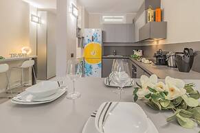 Amazing Life House