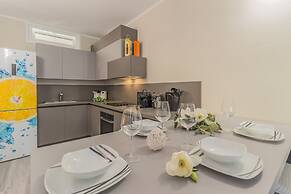 Amazing Life House