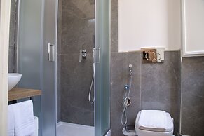 AD Suites Tritone