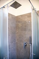 AD Suites Tritone