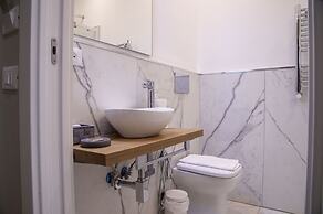 AD Suites Tritone
