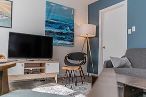 Driftwood Haus
