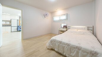 Goseong Sea&star Pension