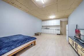 Goseong Jjun Camping Pension